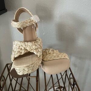 Braided Platform Sandals - Cream